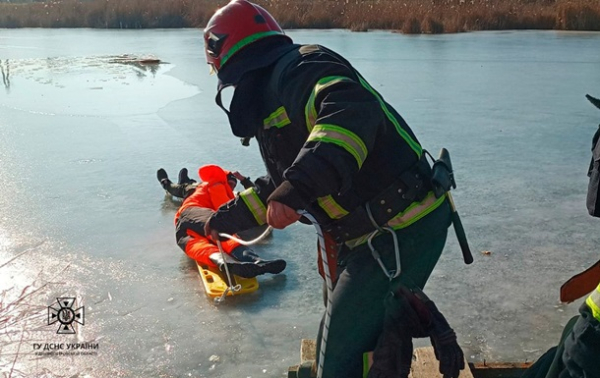 На Київщині й Дніпропетровщині на водоймах загинули двоє людей